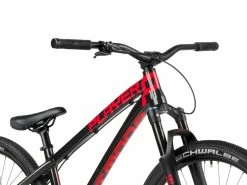 Dartmoor Dirt Bike Two6Player Pump 26'' Glossy Black Devil -vélo Soldes 2022 Dartmoor bikes Player Pump 04