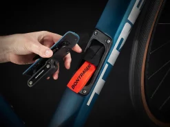 Domane SL 6 ETap Satin Dark Aquatic/Satin Trek Black -vélo Soldes DomaneSL6eTap 22 35028 B Alt3