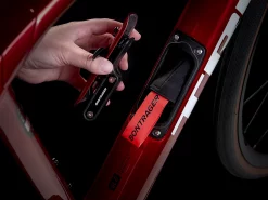 Trek Domane SL 6 ETap Gen 4 Crimson 19 Trek Domane SL 6 ETap Gen 4 Crimson -vélo Soldes DomaneSL6eTap 23 36152 A Alt3