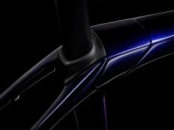 Trek Domane SL 6 ETap Gen 4 Deep Dark Blue 21 Trek Domane SL 6 ETap Gen 4 Deep Dark Blue -vélo Soldes DomaneSL6eTap 23 36152 B Alt5