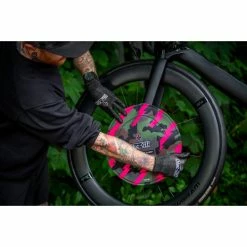 Muc-Off Disc Brake Covers -vélo Soldes Muc Off Disc Brake Covers Camo 20223 07