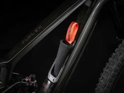 Trek Fuel EX 9.8 GX AXS Gen 6 Fumée Profonde 24 Trek Fuel EX 9.8 GX AXS Gen 6 Fumée Profonde -vélo Soldes TrekFuelEX9 8GXAXSGen6DeepSmoke 3