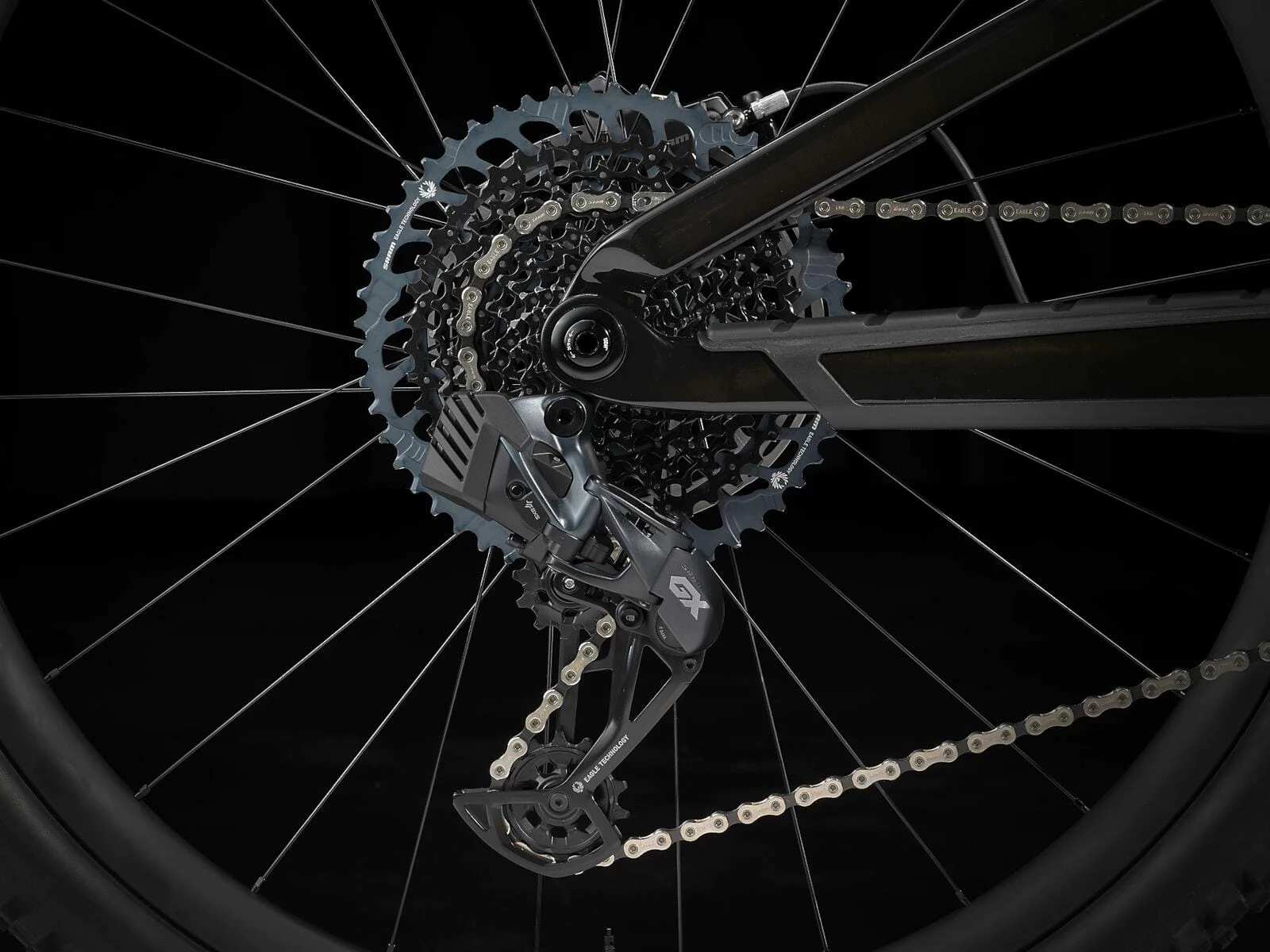 Trek Fuel EX 9.8 GX AXS Gen 6 Fumée Profonde 10 Trek Fuel EX 9.8 GX AXS Gen 6 Fumée Profonde – Image 8