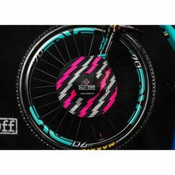 Muc-Off Disc Brake Covers -vélo Soldes prod191429 Pink20 20Black NE 07