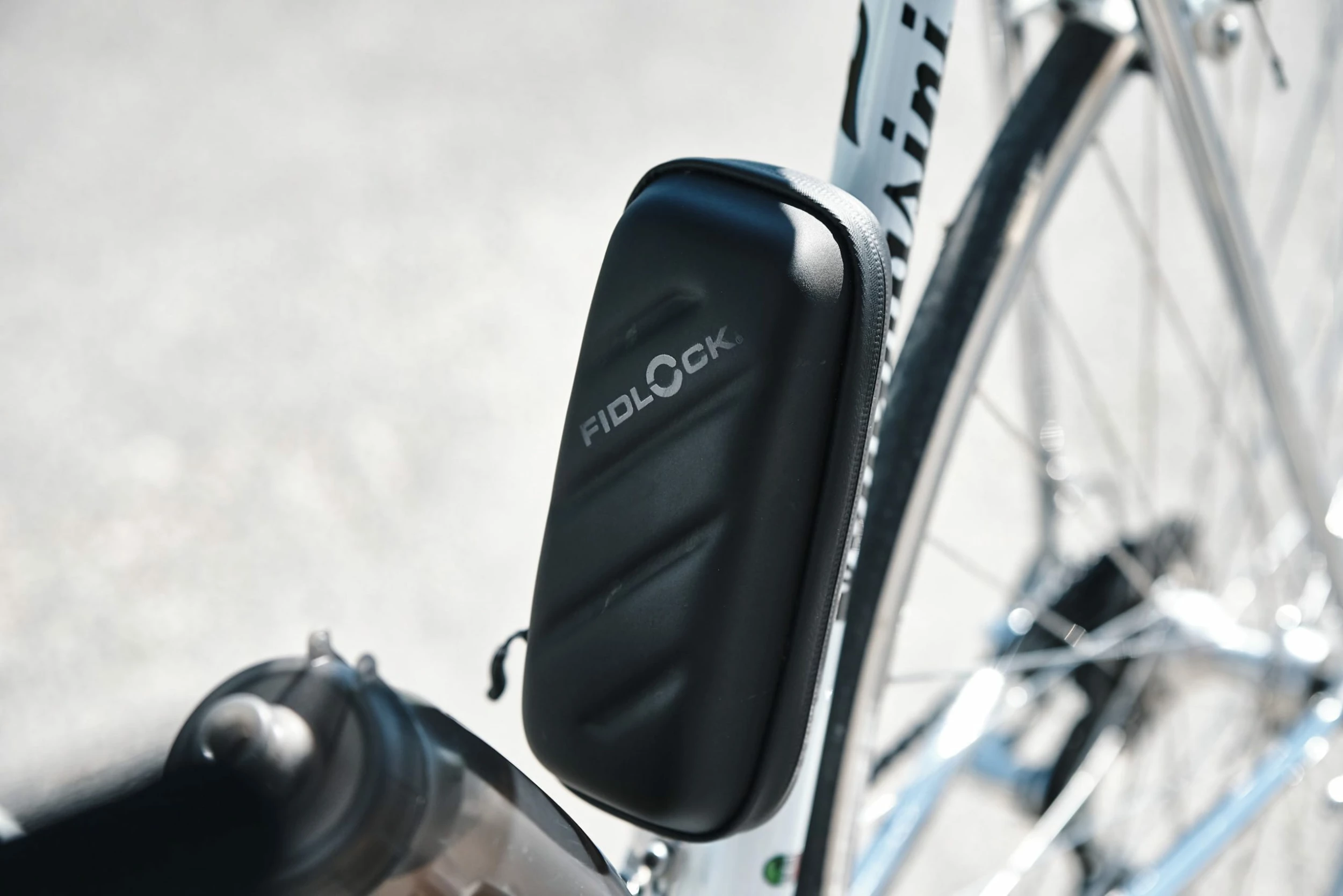 Fidlock TWIST Toolbox Set + Bike Base - Noir 7 Fidlock TWIST Toolbox Set + Bike Base - Noir – Image 5