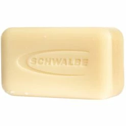 Schwalbe Natural Bike Soap Starter Set Savon, Boîte En Métal Et Brosse De Nettoyage -vélo Soldes schwalbe natural bike soap 02 1293337